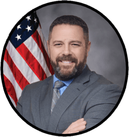 Robert Newcomb headshot